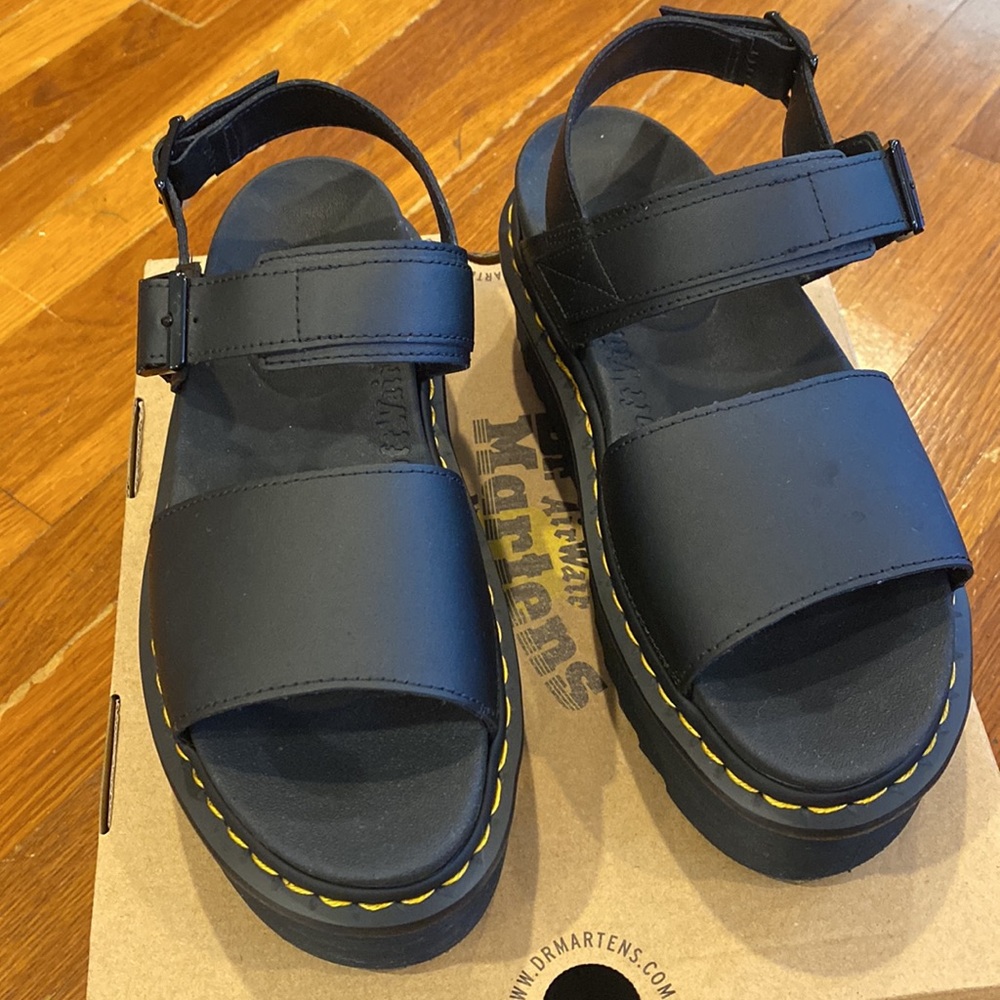 Size 10 women’s dr. Marten Voss quad platform sandals - Picture 2 of 6